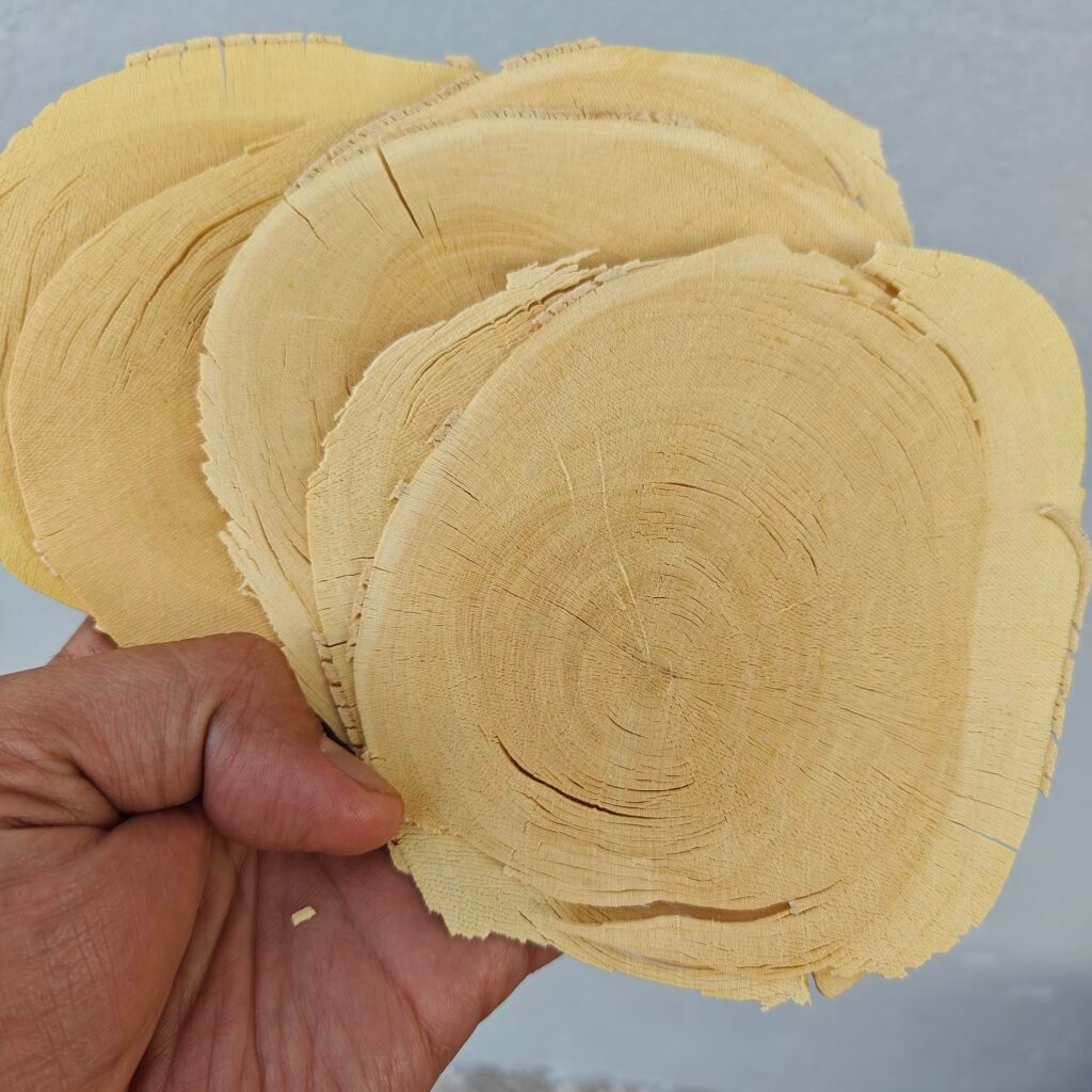 Tongkat Ali roots dried sliced